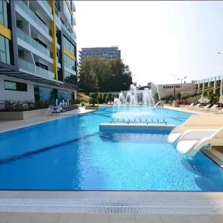 Апартаменти Tower Seaside Mahmutlar трехкомнатная этаж 8 Аланія