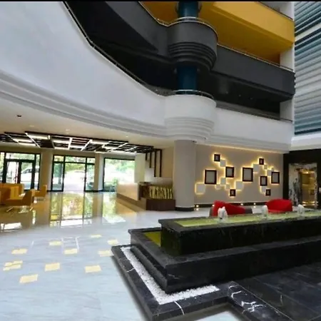 Tower Seaside Mahmutlar трехкомнатная этаж 8 Apartamento Alanya